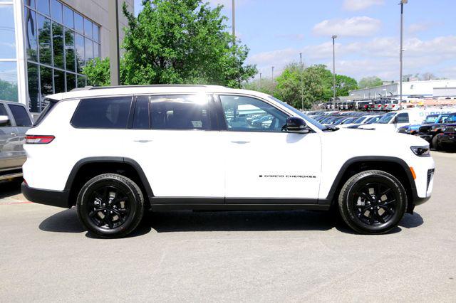 2026 Jeep Grand Cherokee L Altitude 4x4