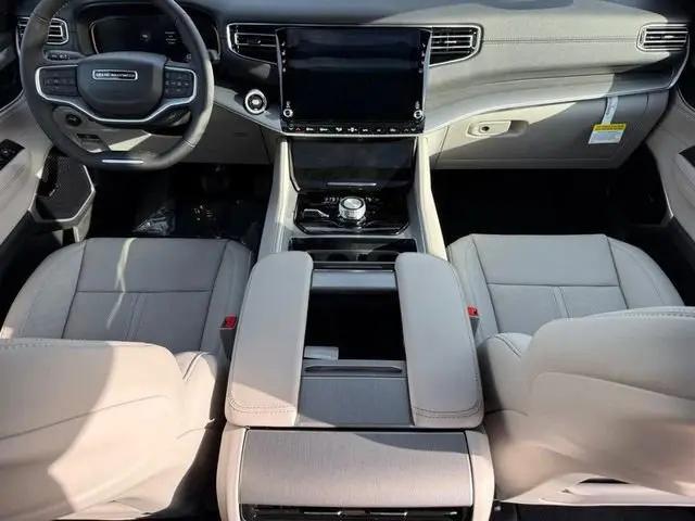 2026 Jeep Grand Wagoneer Limited Altitude 4x4