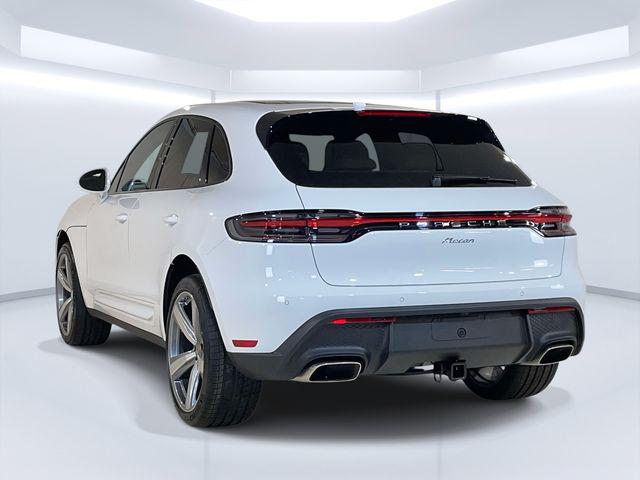 2026 Porsche Macan Unknown