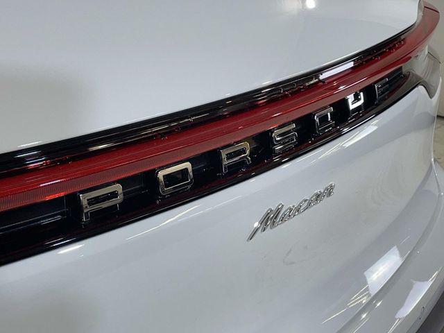 2026 Porsche Macan Unknown