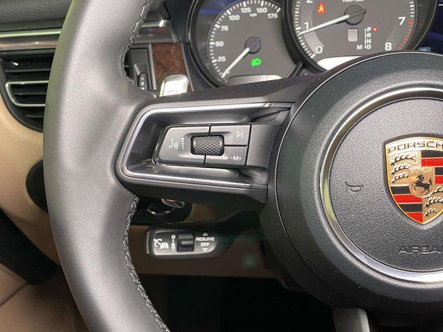 2026 Porsche Macan Unknown