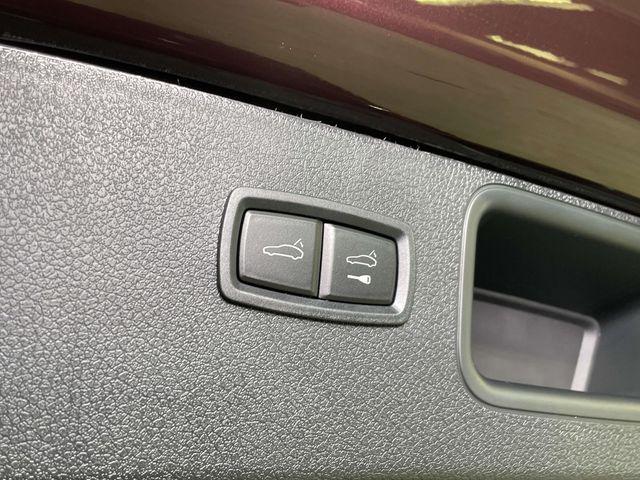 2026 Porsche Macan Unknown