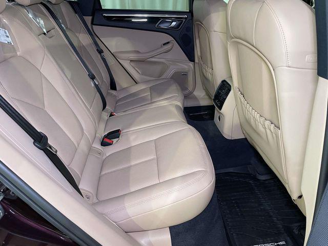 2026 Porsche Macan Unknown