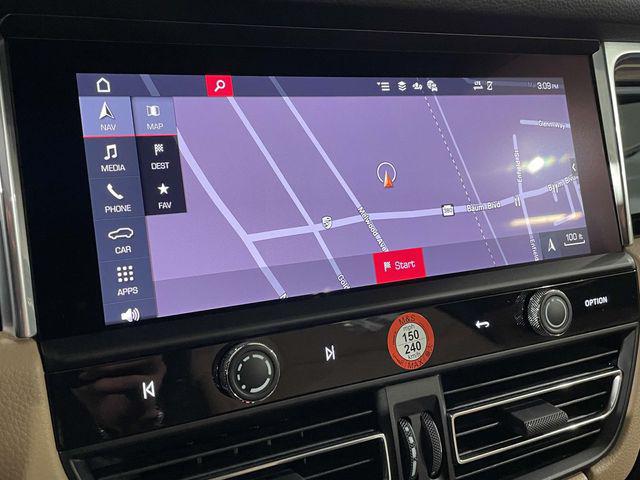 2026 Porsche Macan Unknown