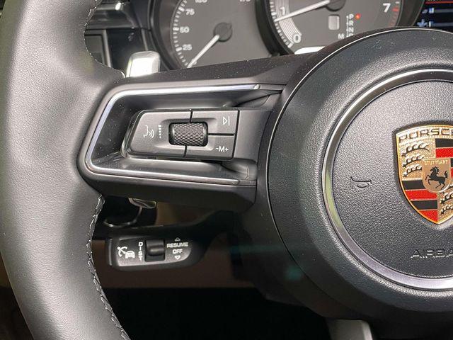 2026 Porsche Macan Unknown