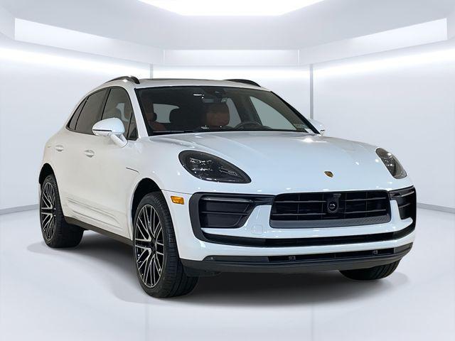 2026 Porsche Macan Unknown
