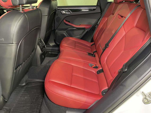 2026 Porsche Macan Unknown
