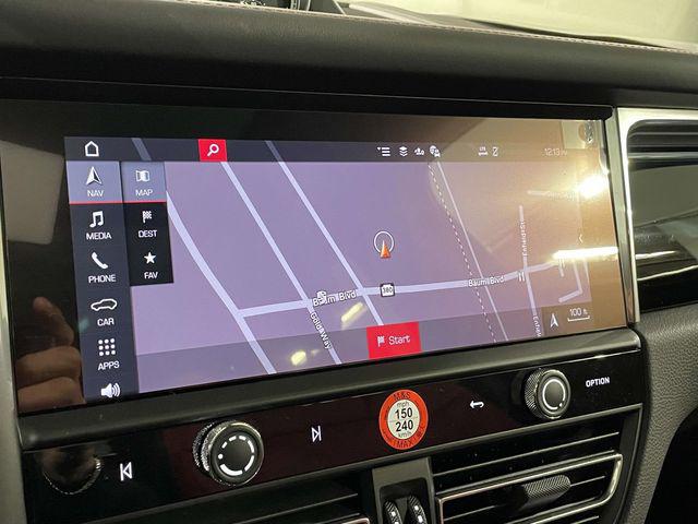 2026 Porsche Macan Unknown
