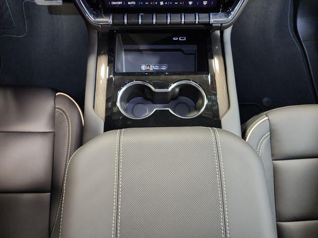 2026 GMC Yukon XL 4WD Elevation