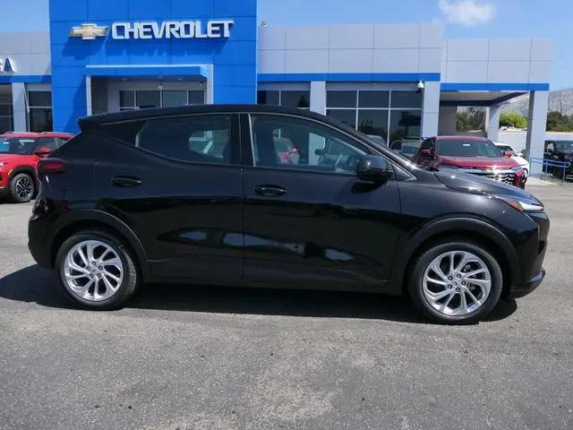 2027 Chevrolet Bolt LT FWD