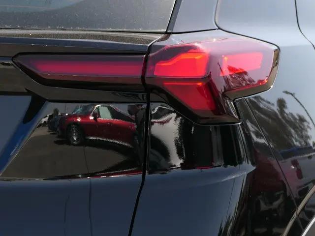 2027 Chevrolet Bolt LT FWD