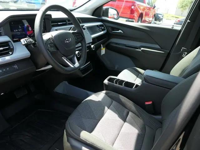 2027 Chevrolet Bolt LT FWD