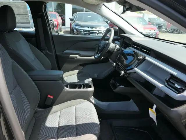 2027 Chevrolet Bolt LT FWD