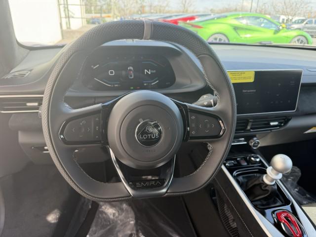 2026 Lotus Emira - Photo 15