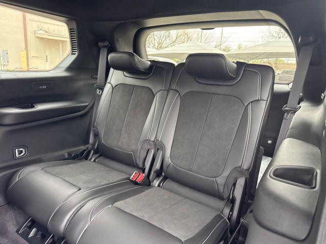 2026 Jeep Grand Cherokee L Altitude 4x4