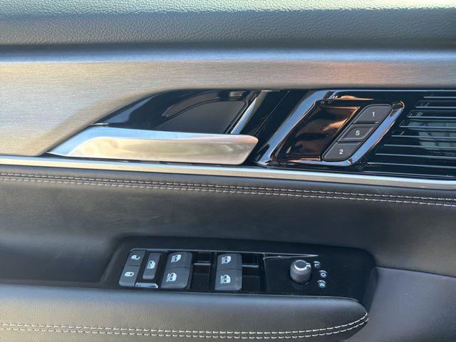 2026 Jeep Grand Wagoneer L 4x2