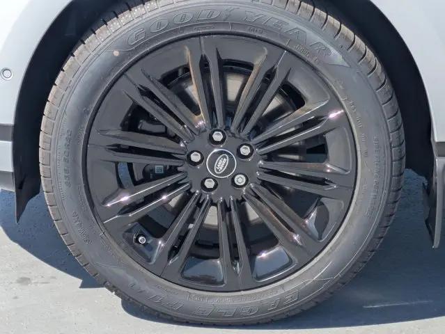 2026 Land Rover Range Rover Evoque S
