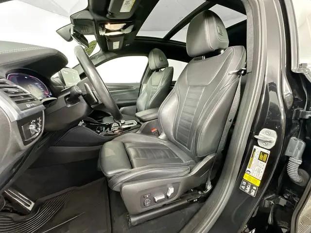 2022 BMW X4 xDrive30i