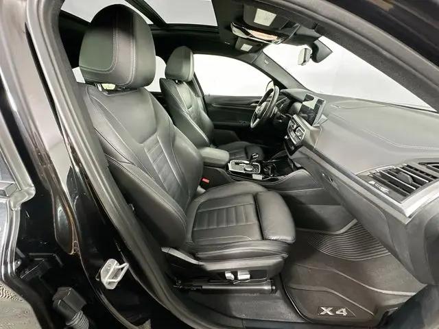 2022 BMW X4 xDrive30i
