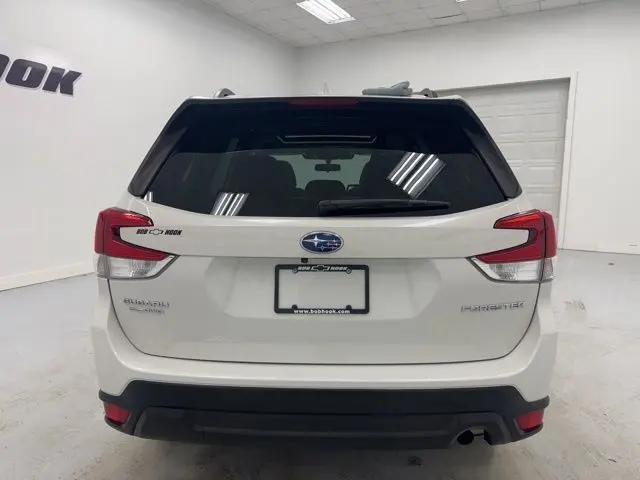2022 Subaru Forester Premium