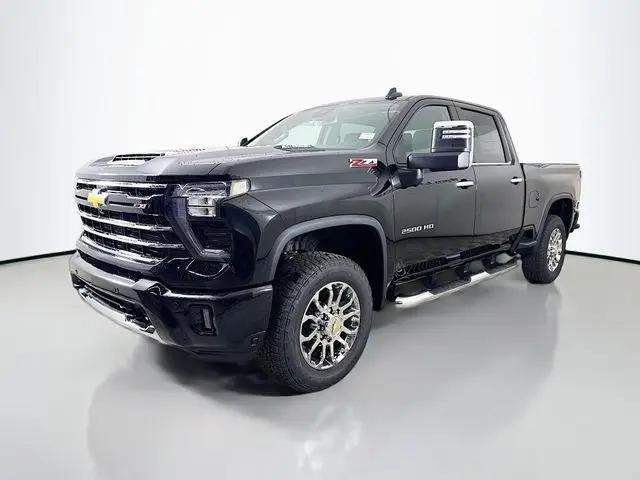 2026 Chevrolet Silverado 2500HD Crew Cab, Standard Bed, LT, 4WD