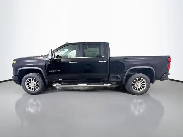 2026 Chevrolet Silverado 2500HD Crew Cab, Standard Bed, LT, 4WD