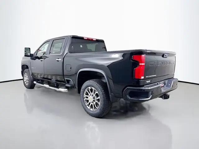 2026 Chevrolet Silverado 2500HD Crew Cab, Standard Bed, LT, 4WD