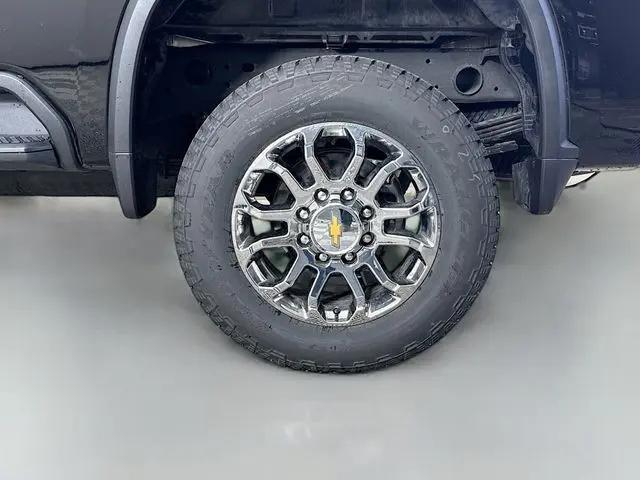 2026 Chevrolet Silverado 2500HD Crew Cab, Standard Bed, LT, 4WD
