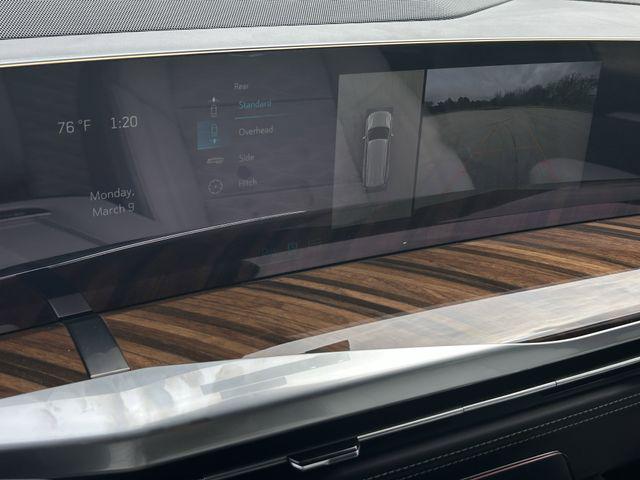 2026 Cadillac Escalade Platinum Luxury