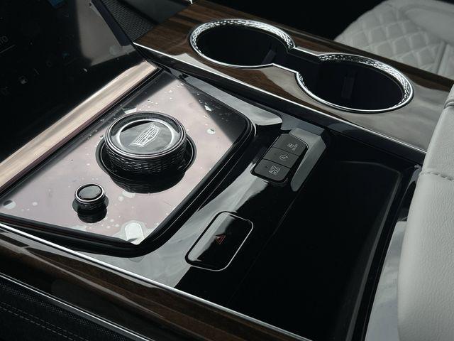 2026 Cadillac Escalade Platinum Luxury