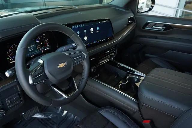 2026 Chevrolet Suburban High Country, 4WD