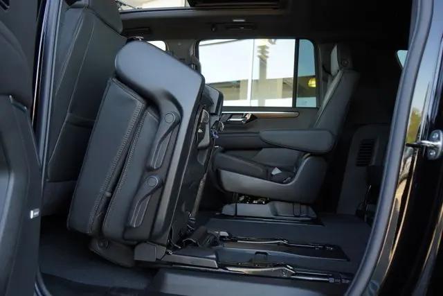 2026 Chevrolet Suburban High Country, 4WD