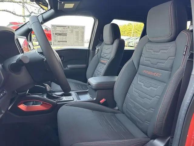 2026 Nissan Frontier Crew Cab PRO-4X 4x4