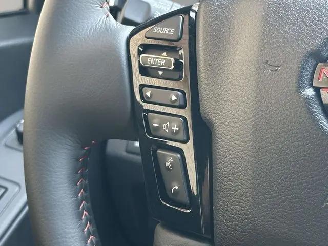 2026 Nissan Frontier Crew Cab PRO-4X 4x4