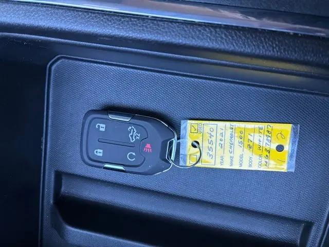 2021 Chevrolet Silverado 1500 4WD Crew Cab Short Bed RST