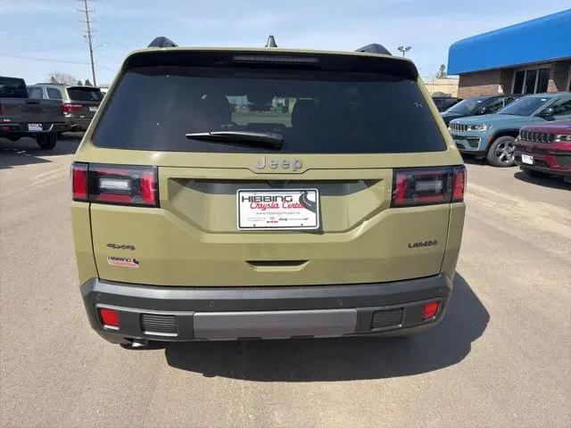 2026 Jeep Cherokee Laredo 4x4