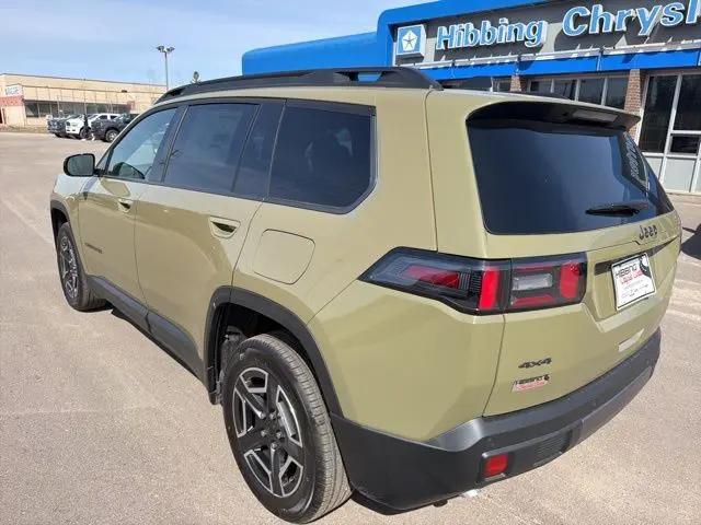 2026 Jeep Cherokee Laredo 4x4