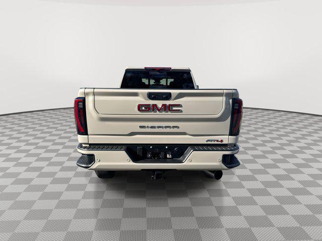 2026 GMC Sierra 2500HD Crew Cab, Standard Bed, AT4, 4WD