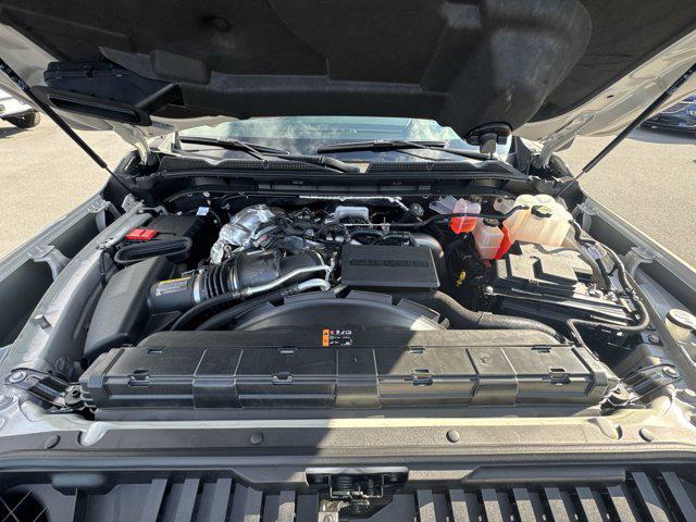 2026 GMC Sierra 2500HD Crew Cab, Standard Bed, AT4, 4WD