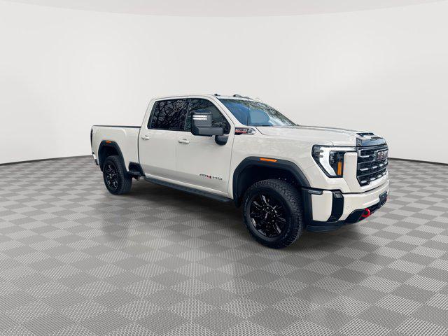 2026 GMC Sierra 2500HD Crew Cab, Standard Bed, AT4, 4WD