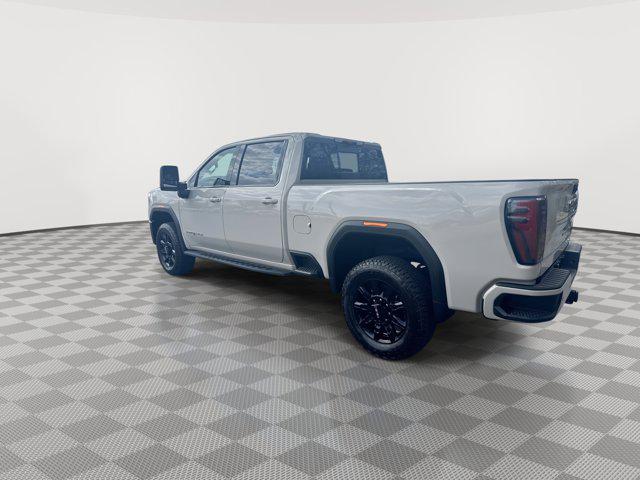 2026 GMC Sierra 2500HD Crew Cab, Standard Bed, AT4, 4WD