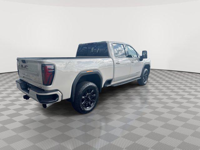 2026 GMC Sierra 2500HD Crew Cab, Standard Bed, AT4, 4WD