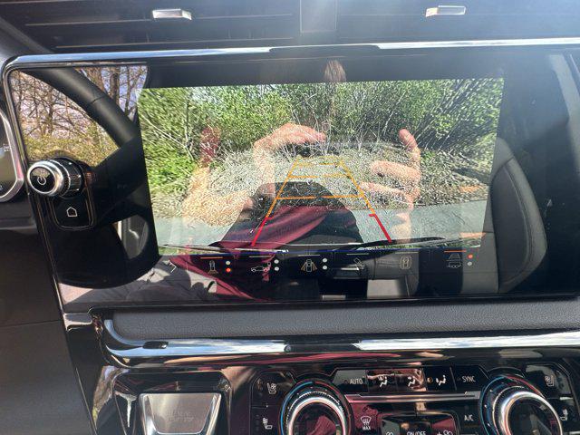 2026 GMC Sierra 2500HD Crew Cab, Standard Bed, AT4, 4WD