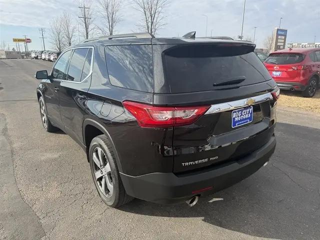 2021 Chevrolet Traverse AWD LT Leather