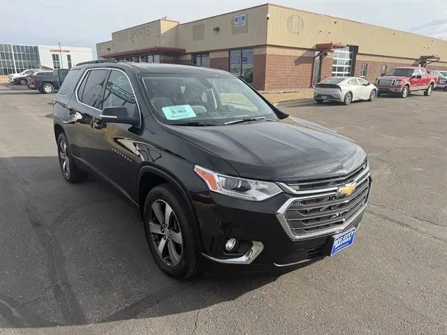 2021 Chevrolet Traverse AWD LT Leather