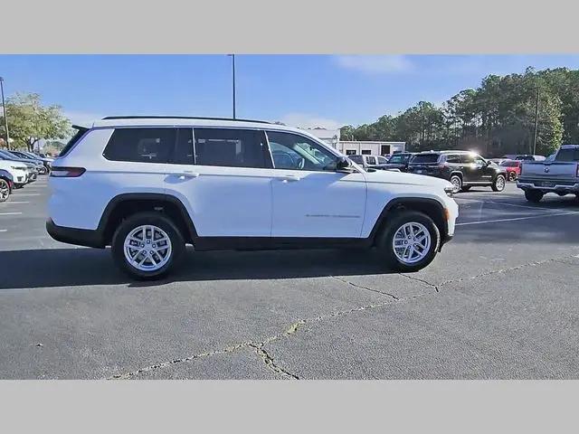 2026 Jeep Grand Cherokee L Altitude 4x4