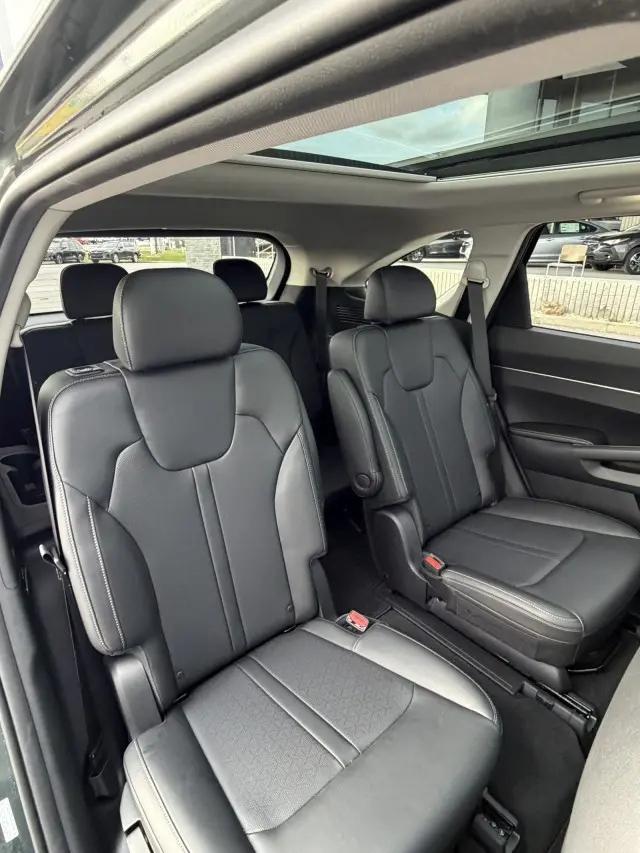 2023 Kia Sorento X-Line EX
