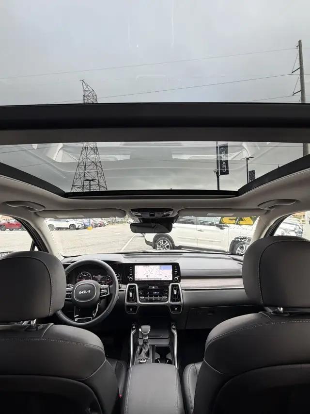 2023 Kia Sorento X-Line EX