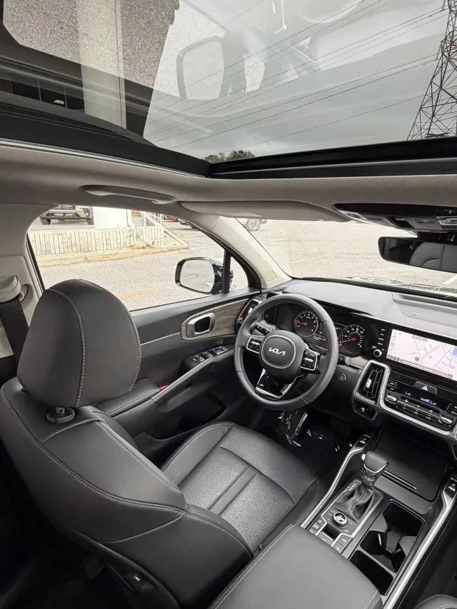 2023 Kia Sorento X-Line EX