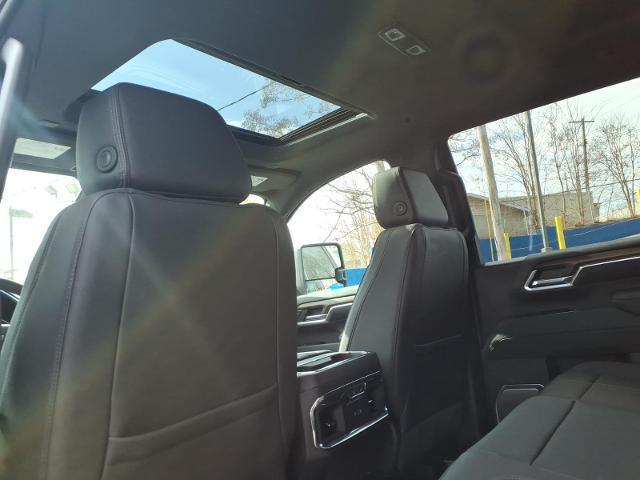 2026 Chevrolet Silverado 3500HD Crew Cab, Long Bed, High Country Dual Rear Wheel, RWD